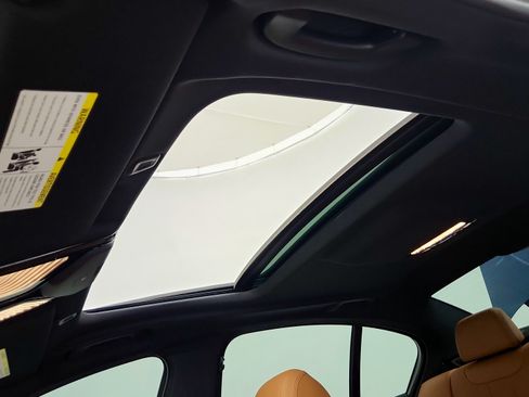 Used 2023 BMW 540i xDrive 540i xDrive Sedan 4D image 8