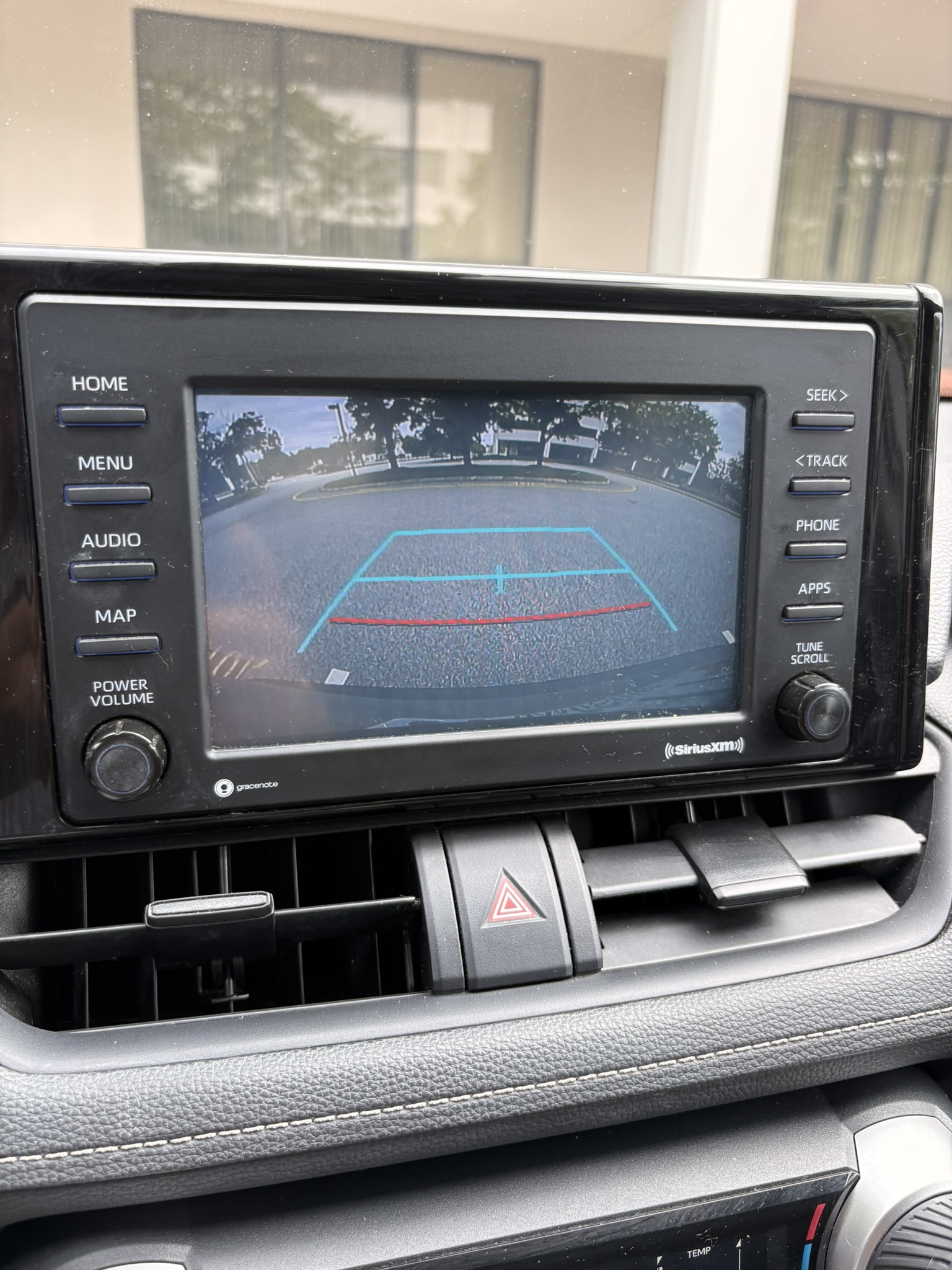 Used 2021 Toyota RAV4 LE w/ Carpet Mat Package (TMS) AWD/4WD image 20
