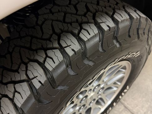 Used 1998 Jeep Cherokee Limited AWD/4WD image 17