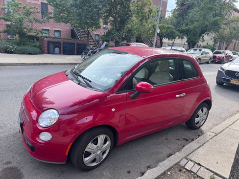 Used 2015 FIAT 500 Pop FWD image 4