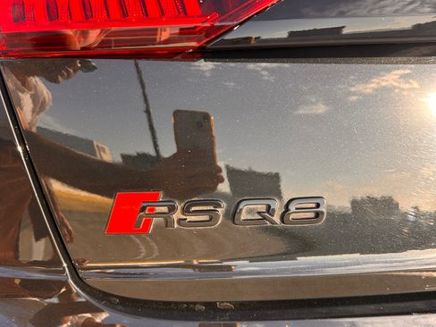 Used 2024 Audi RS Q8 AWD/4WD image 27