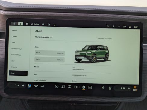 Used 2023 Rivian R1S Adventure image 24