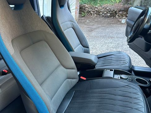 Used 2016 BMW i3 w/ Range Extender RWD image 17