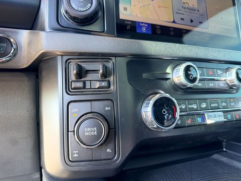 Used 2025 Ford F350 Platinum image 21