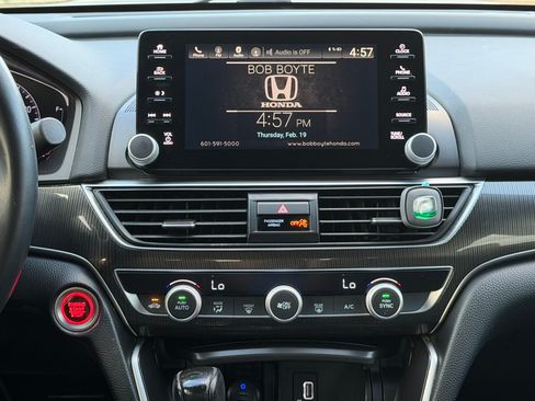Used 2019 Honda Accord Sport image 24
