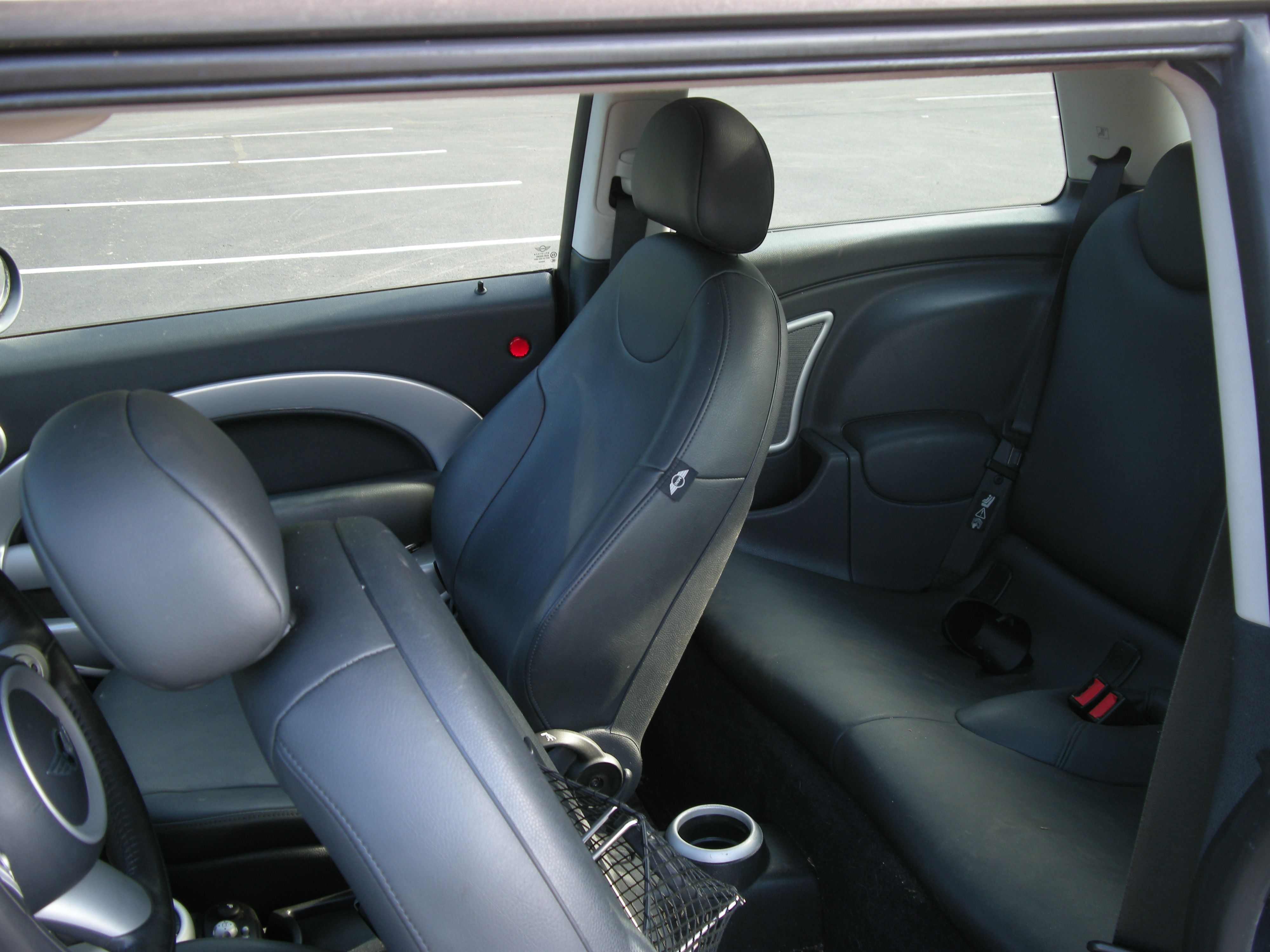 Used 2006 MINI Cooper Hardtop FWD image 25