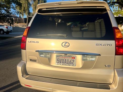 Used 2006 Lexus GX 470 image 2