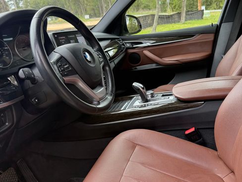 Used 2018 BMW X5 xDrive35d w/ M Sport Package image 6