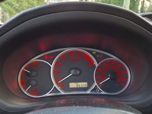 Used 2011 Subaru Impreza WRX Premium image 12