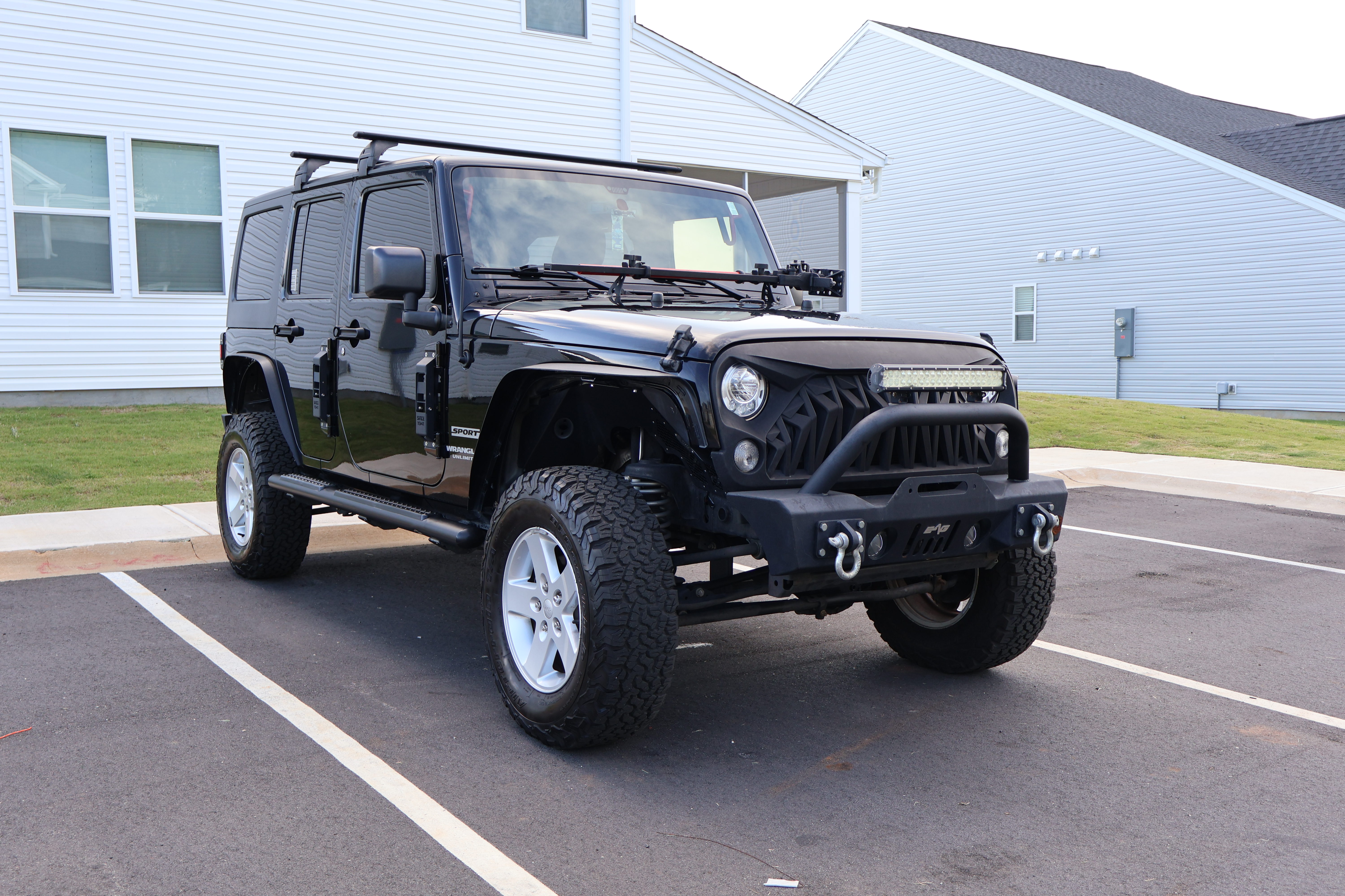 Used 2017 Jeep Wrangler Unlimited Sport w/ Quick Order Package 24S AWD/4WD image 8