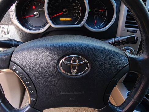 Used 2003 Toyota 4Runner Limited image 8