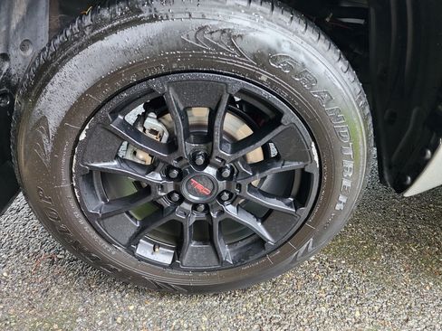 Used 2024 Toyota Tundra 1794 Edition image 30