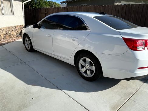 Used 2014 Chevrolet Malibu LS FWD image 1