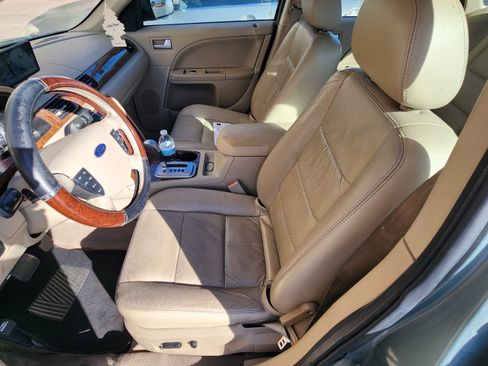 Used 2006 Ford Five Hundred SEL image 12