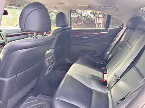 Used 2009 Lexus LS 460 image 6
