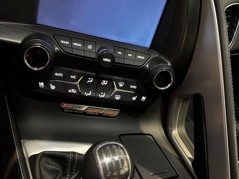 Used 2019 Chevrolet Corvette Z06 image 11