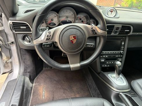Used 2009 Porsche 911 Carrera 4S AWD/4WD image 15