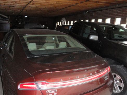 Used 2015 Lincoln MKZ Hybrid w/ Equipment Group 202A Reserve image 6