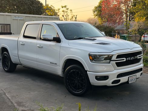 Used 2019 RAM 1500 Laramie image 6