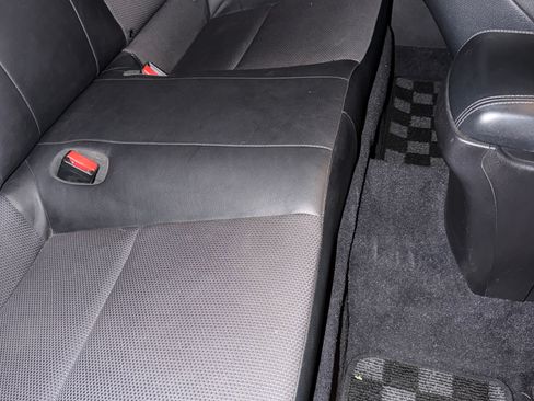 Used 2015 Hyundai Genesis 3.8 image 13