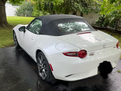 Used 2018 MAZDA MX-5 Miata Grand Touring image 6