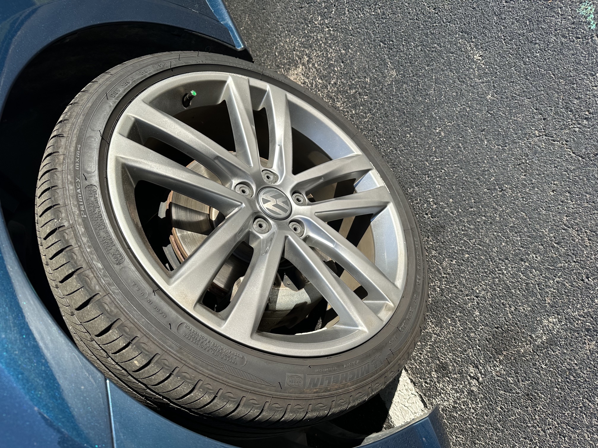 Used 2018 Volkswagen Passat 2.0T R-Line FWD image 4