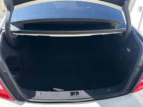 Used 2008 Mercedes-Benz C 300 Sedan image 19