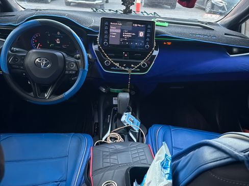 Used 2021 Toyota Corolla LE w/ Carpet Mat Package (TMS) FWD image 10