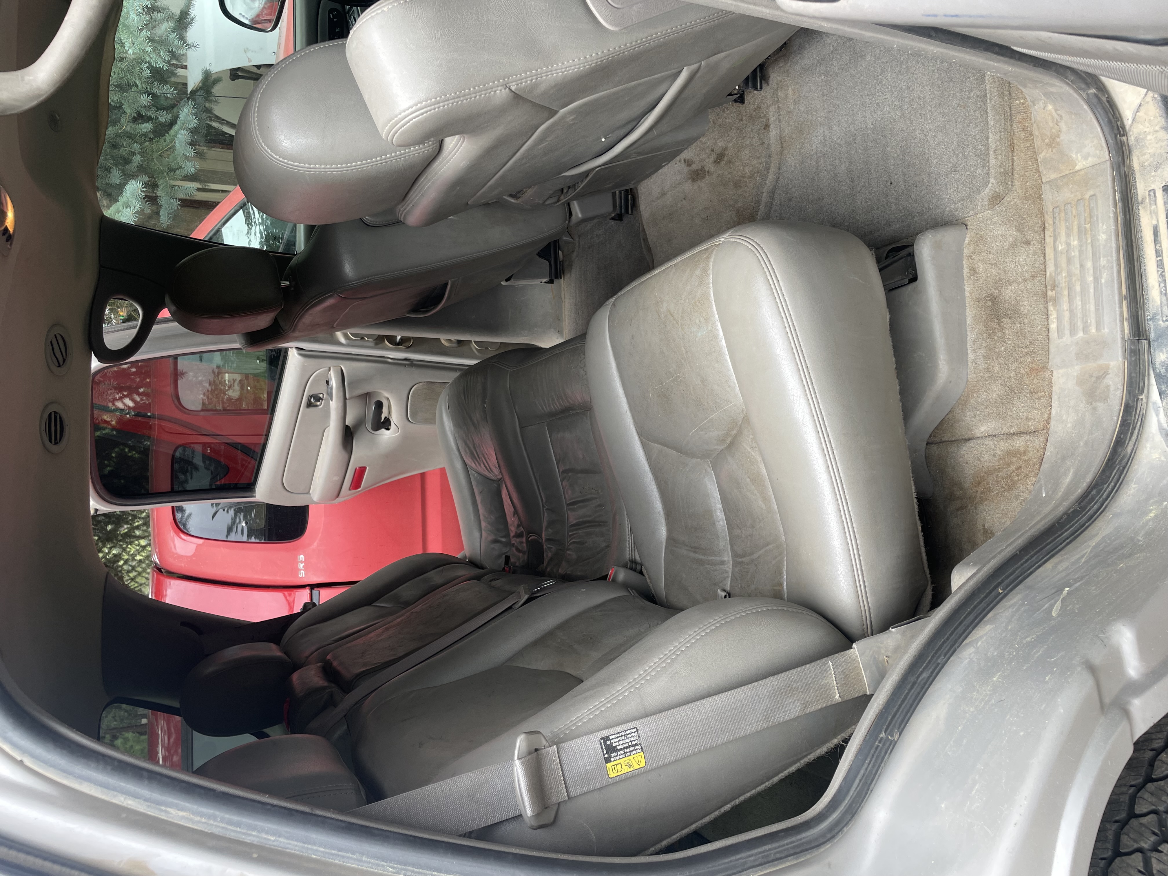 Used 2005 Chevrolet Tahoe LT w/ LT Preferred Equipment Group AWD/4WD image 8
