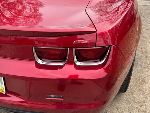 Used 2013 Chevrolet Camaro SS w/ RS Package image 9