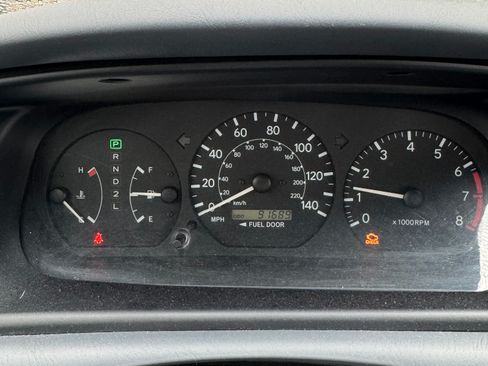 Used 2001 Toyota Camry LE image 8