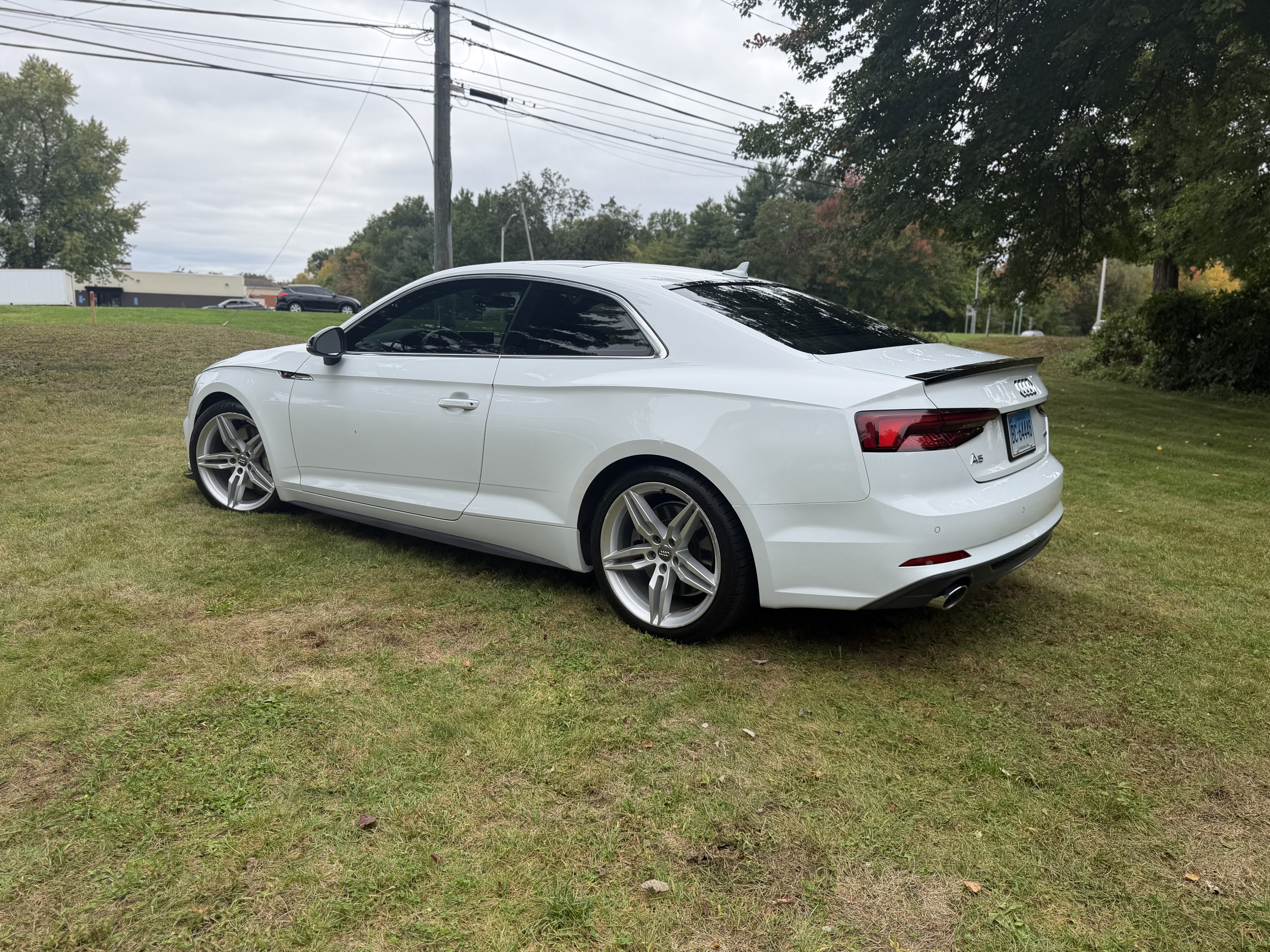 Used 2019 Audi A5 2.0T Premium Plus w/ Premium Plus AWD/4WD image 6
