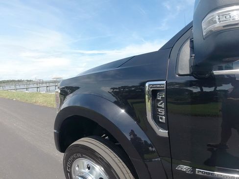 Used 2020 Ford F450 Platinum w/ FX4 Off-Road Package image 1