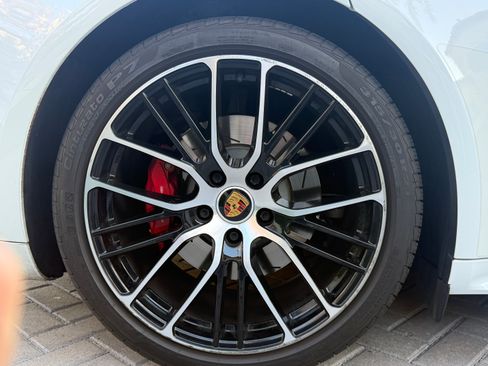 Used 2021 Porsche Panamera GTS AWD/4WD image 4