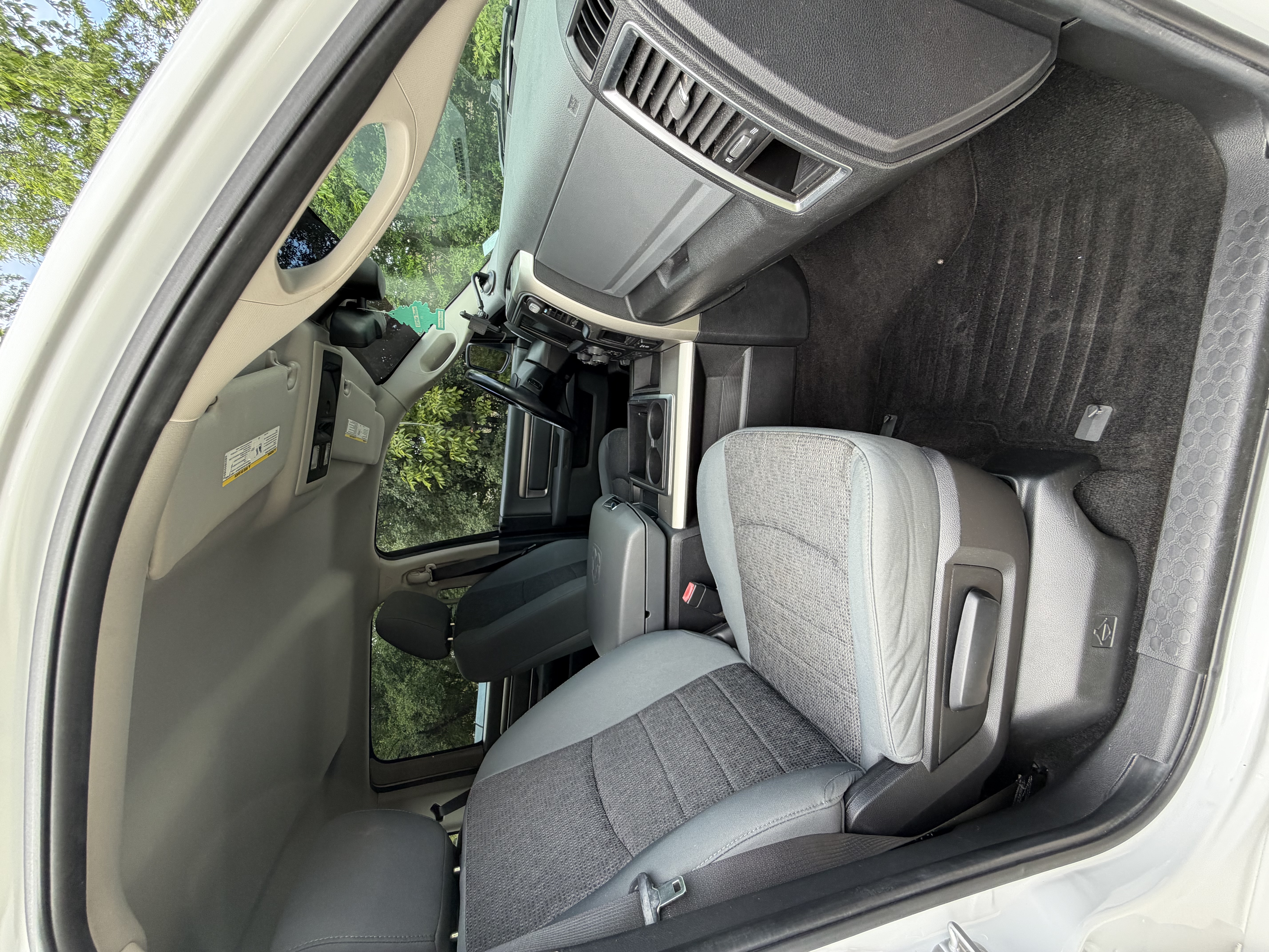 Used 2015 RAM 1500 Big Horn AWD/4WD image 9