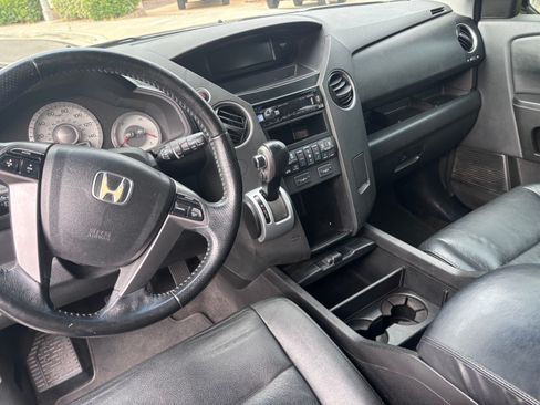 Used 2011 Honda Pilot EX-L image 9