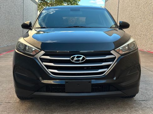 Used 2018 Hyundai Tucson SE FWD image 4