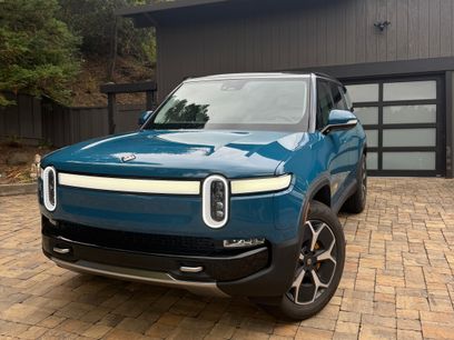 Used 2023 Rivian R1S Adventure