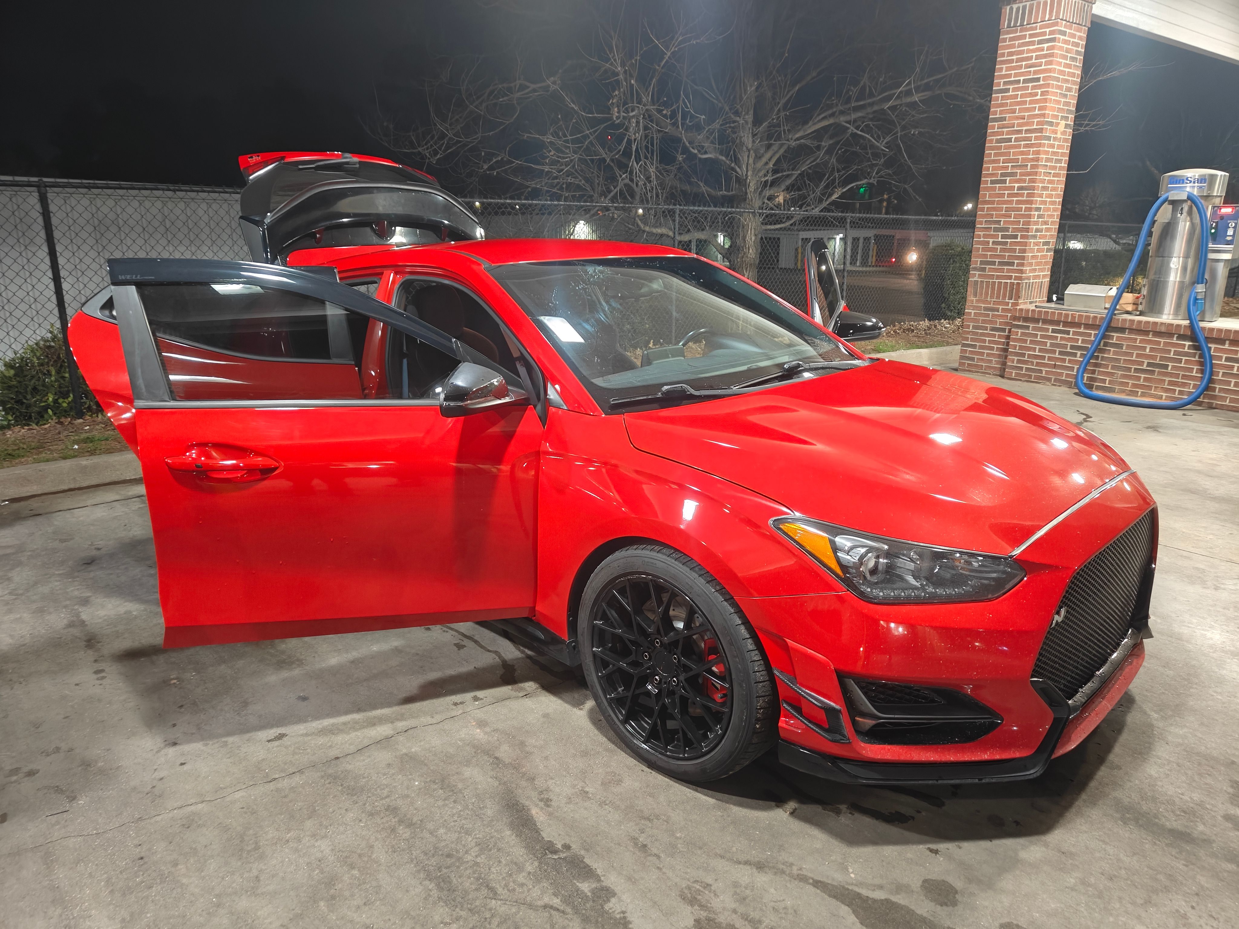 Used 2019 Hyundai Veloster N N w/ Performance Package FWD image 8
