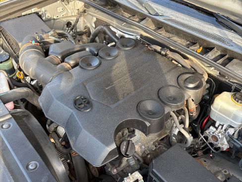 Used 2011 Toyota 4Runner Trail image 13