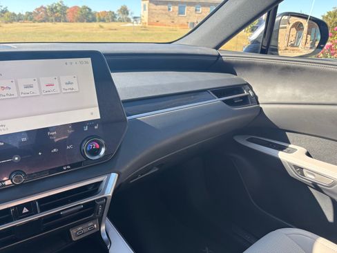 Used 2024 Lexus RX 350h image 10