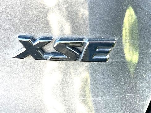 Used 2022 Toyota RAV4 XSE w/ Weather Package image 20