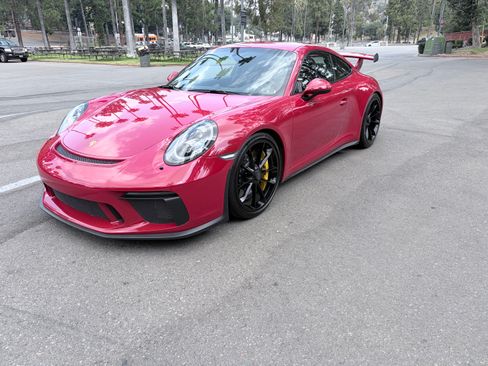 Used 2018 Porsche 911 GT3 RWD image 1