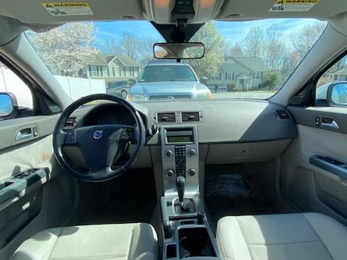 Used 2009 Volvo S40 2.4i image 8