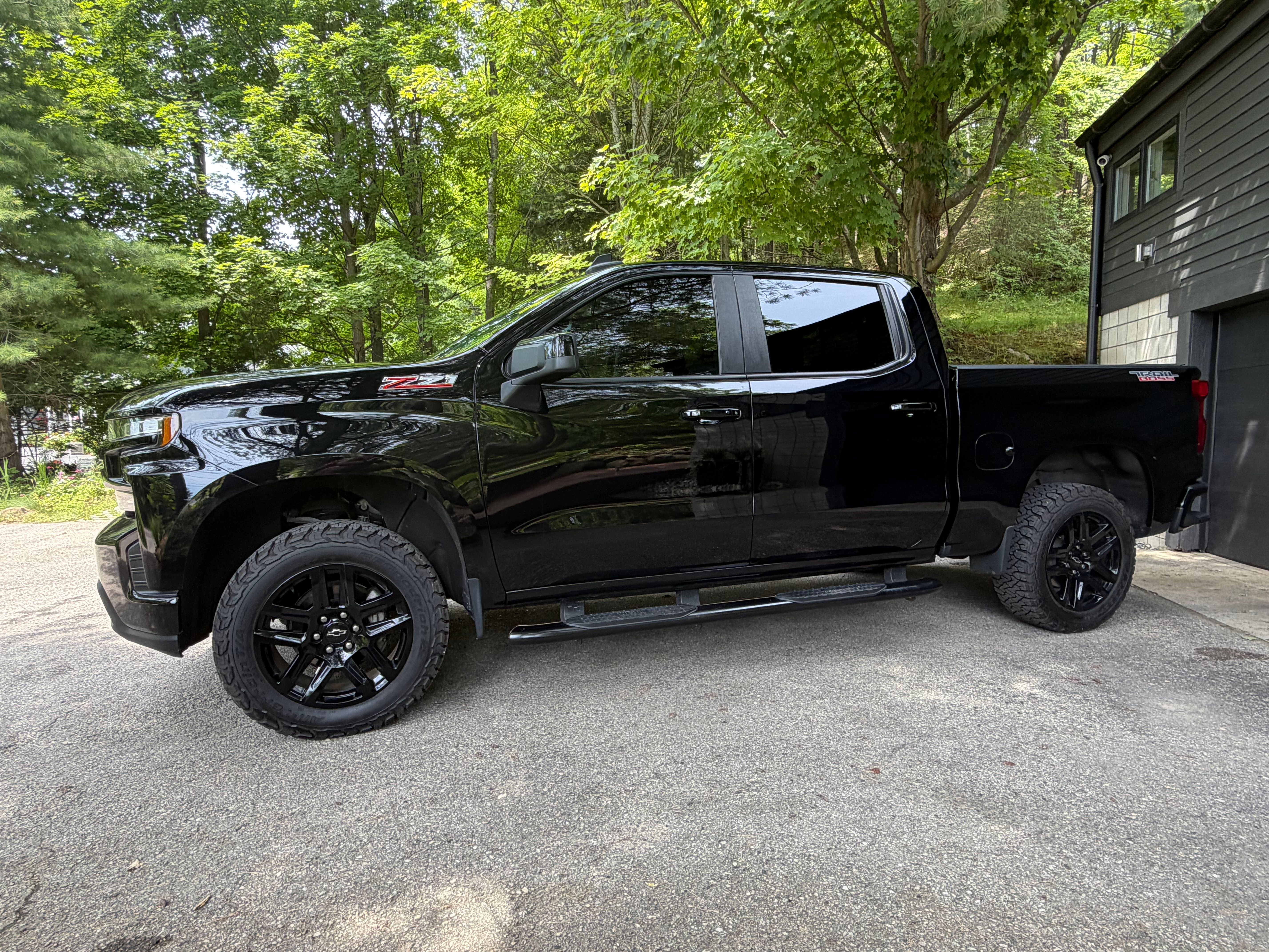 Used 2021 Chevrolet Silverado 1500 LT Trail Boss w/ Convenience Package II AWD/4WD image 10