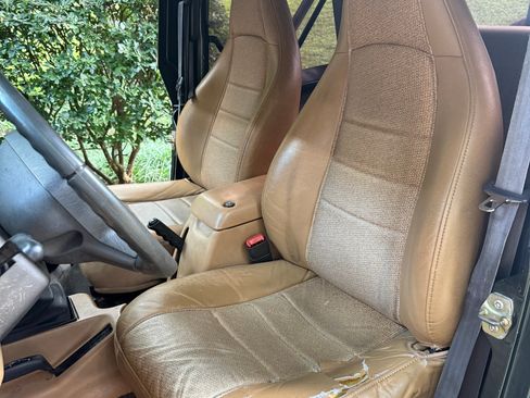 Used 1997 Jeep Wrangler SE AWD/4WD image 27