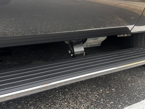 Used 2018 Ford Expedition Limited w/ Equipment Group 302A image 27