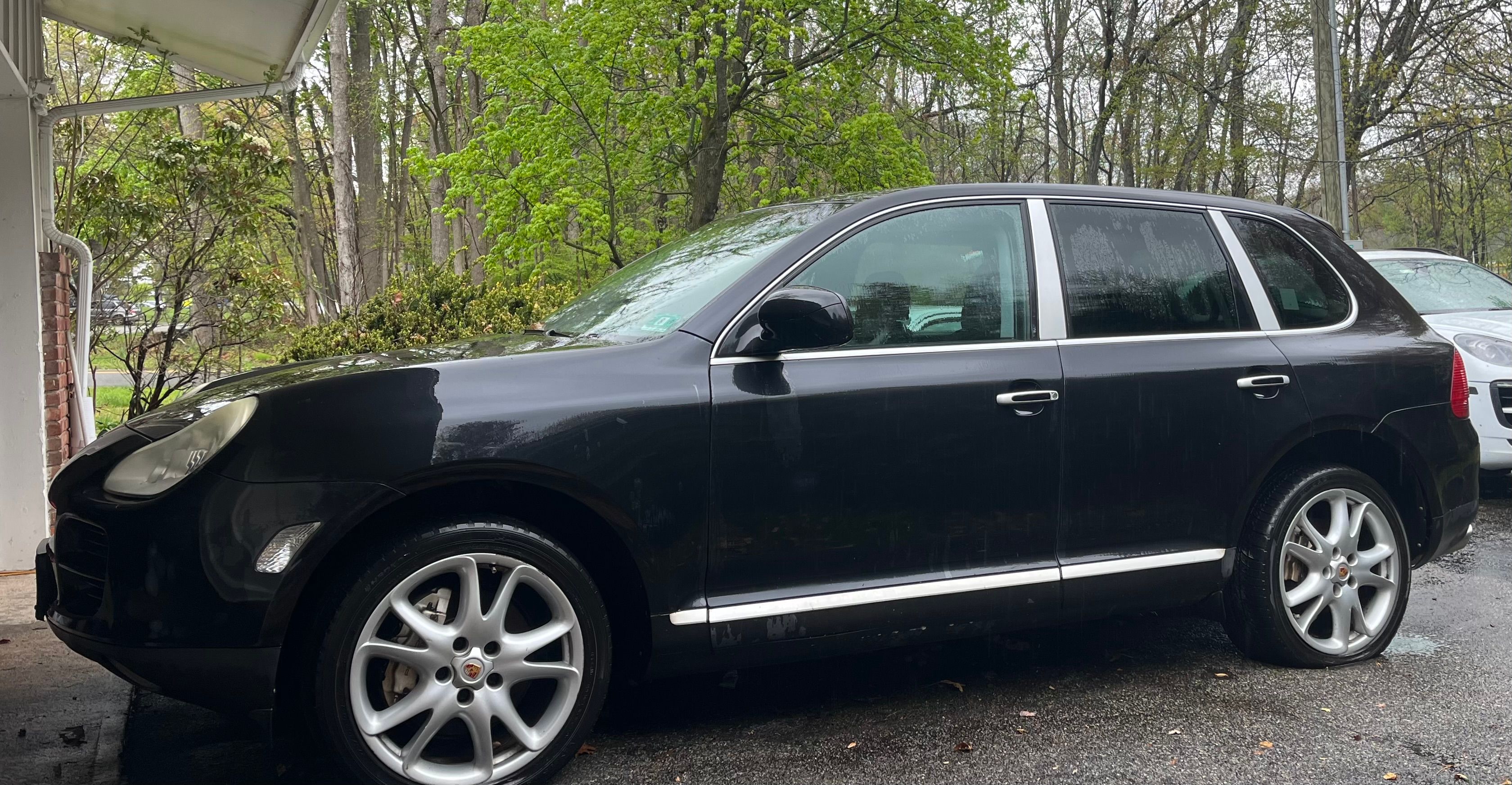 Used 2004 Porsche Cayenne S AWD/4WD image 8