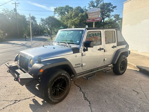 Used 2016 Jeep Wrangler Unlimited Sport w/ Quick Order Package 24S AWD/4WD image 20