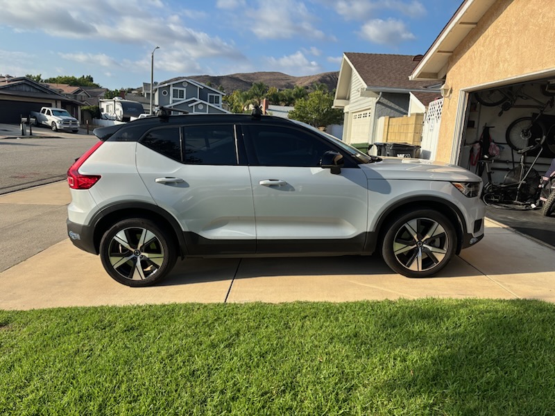 Used 2021 Volvo XC40 P8 Recharge AWD/4WD image 11
